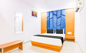 Hotel O Neelkanth Palace